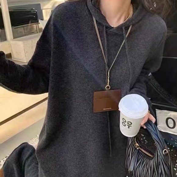 Sweater suits for women - Picture 2 of 6